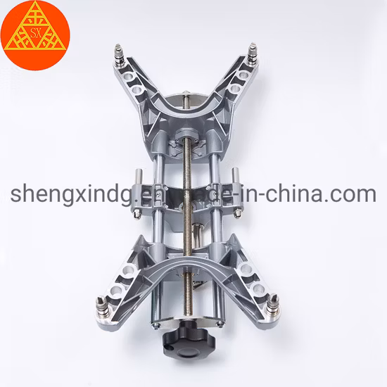 Selbstzentrierende Felgenklemme zur Radausrichtung